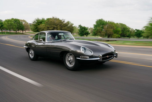 Moment Electric 1966 Series I Jaguar E-Type